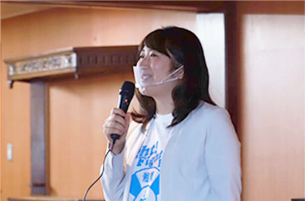 オンライン配信中の写真